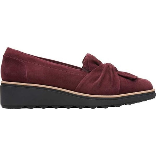 clarks burgundy loafers
