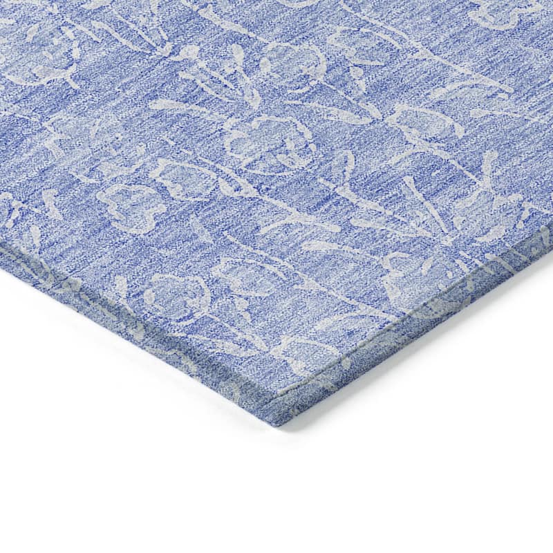 HomeRoots Floral Transitional Rectangle Outdoor Rug