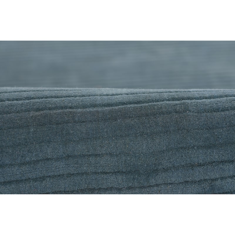 Momeni Asher Hand Loomed Wool Solid Color Area Rug