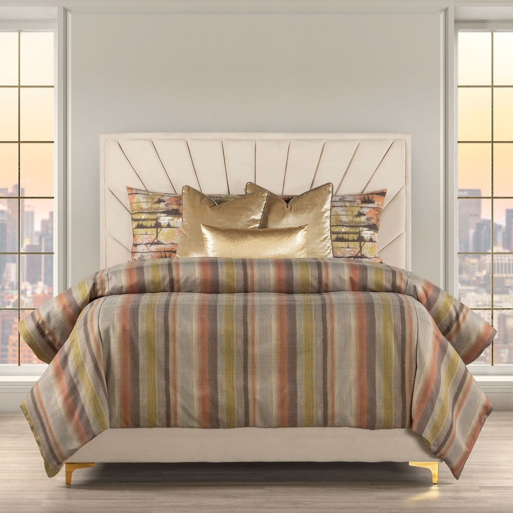 Spry Artist-style Duvet Set