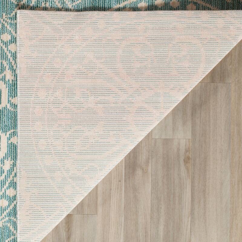 SAFAVIEH Valencia Engel Distressed Boho Rug