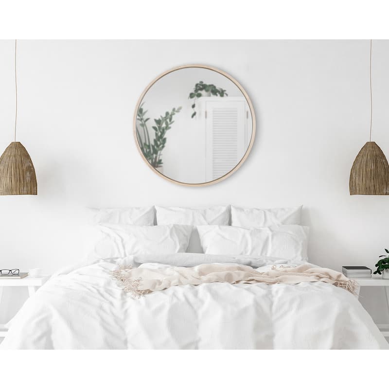 Kate and Laurel Valenti Round Framed Mirror