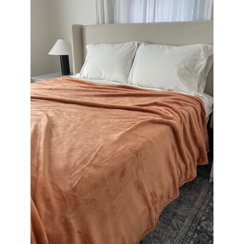 Laurel & Mayfair Softest Plush Blanket, Brown