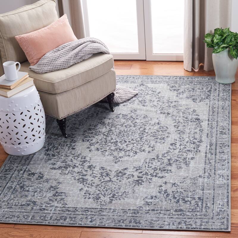 SAFAVIEH Journey Machine Washable Slip Resistant Nicki Boho Tribal - 4' 4" x 6' - Light Grey/Dark Grey - Rectangle