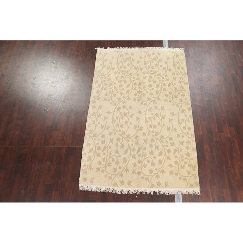 Floral Nepalese Vegetable Dye Wool Area Rug Hand-knotted Office Carpet - 5'8" x 8'7"