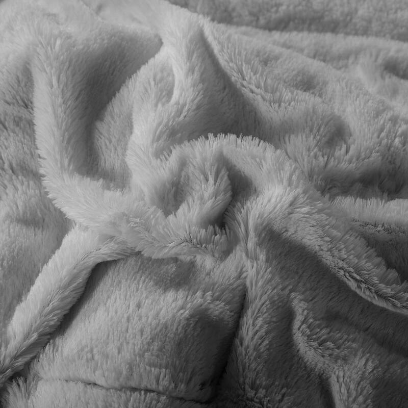 Cozy Down Alternative Reversible Comforter