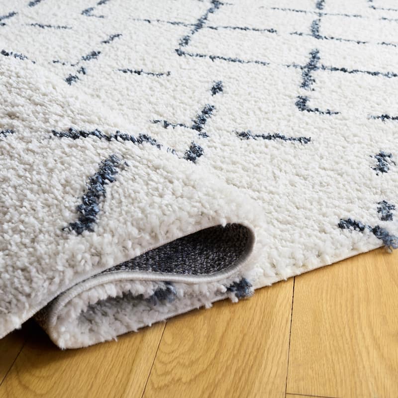 SAFAVIEH Arizona Shag Ghinwa 1.2-inch Thick Rug