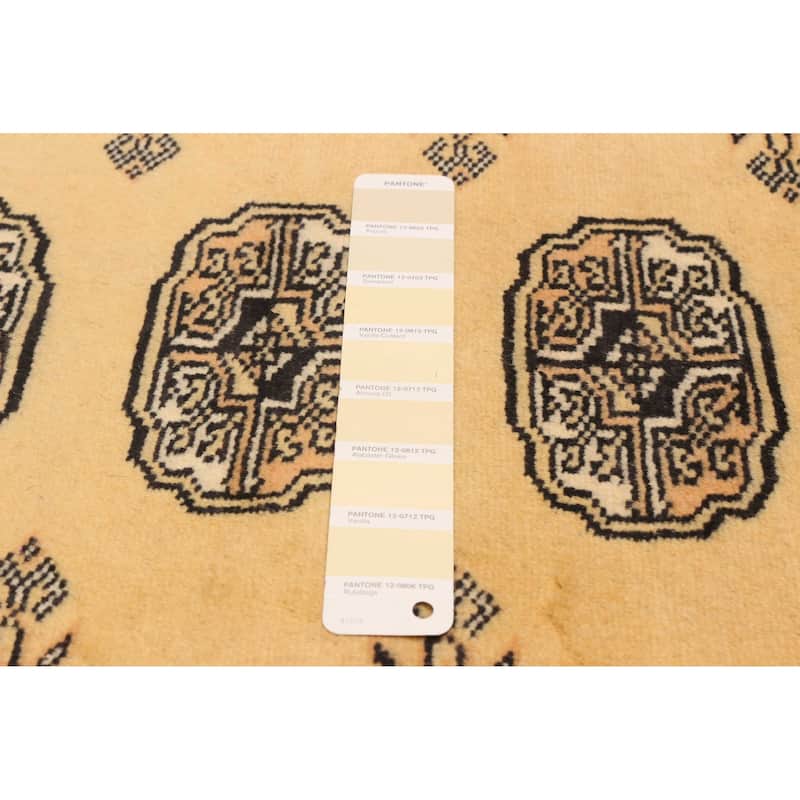 ECARPETGALLERY Hand-knotted Peshawar Bokhara Gold Wool Rug - 2'7 x 10'4