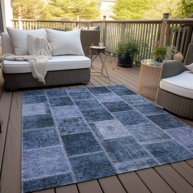 Machine Washable Indoor/ Outdoor Chantille Traditional Patchwork Rug - Blush - 10' x 14'