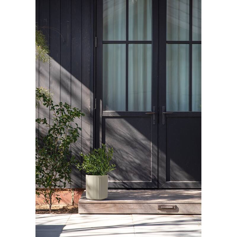 Veradek Demi Series Demi Round Planter