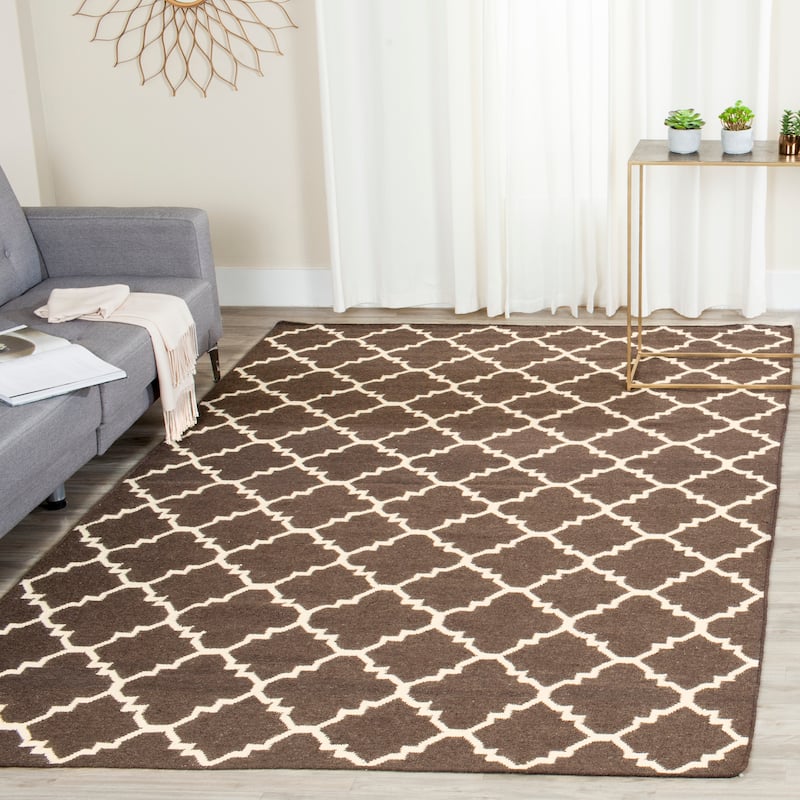 SAFAVIEH Handmade Flatweave Dhurries Taalke Modern Wool Rug - 5' x 8' - Brown/Ivory