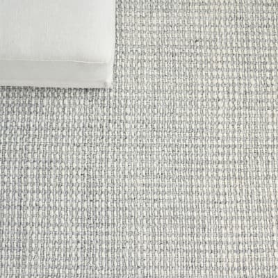 EXQUISITE RUGS Ferrus Handwoven Polyester/Wool/Cotton Silver/Ivory Area Rug.