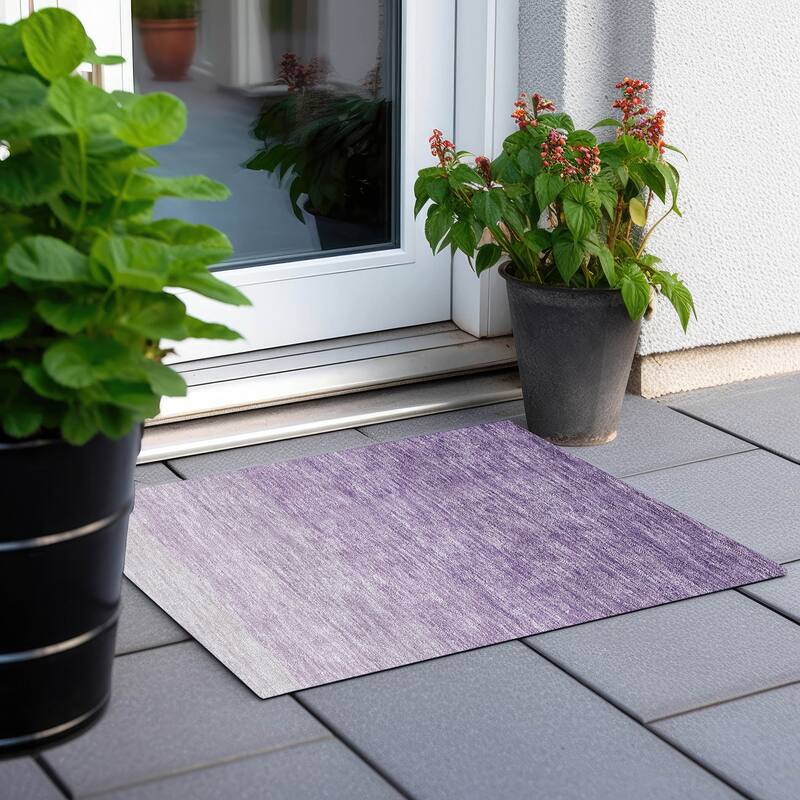 Machine Washable Indoor/ Outdoor Chantille Ombre Solid Rug - Purple - 1'8" x 2'6"