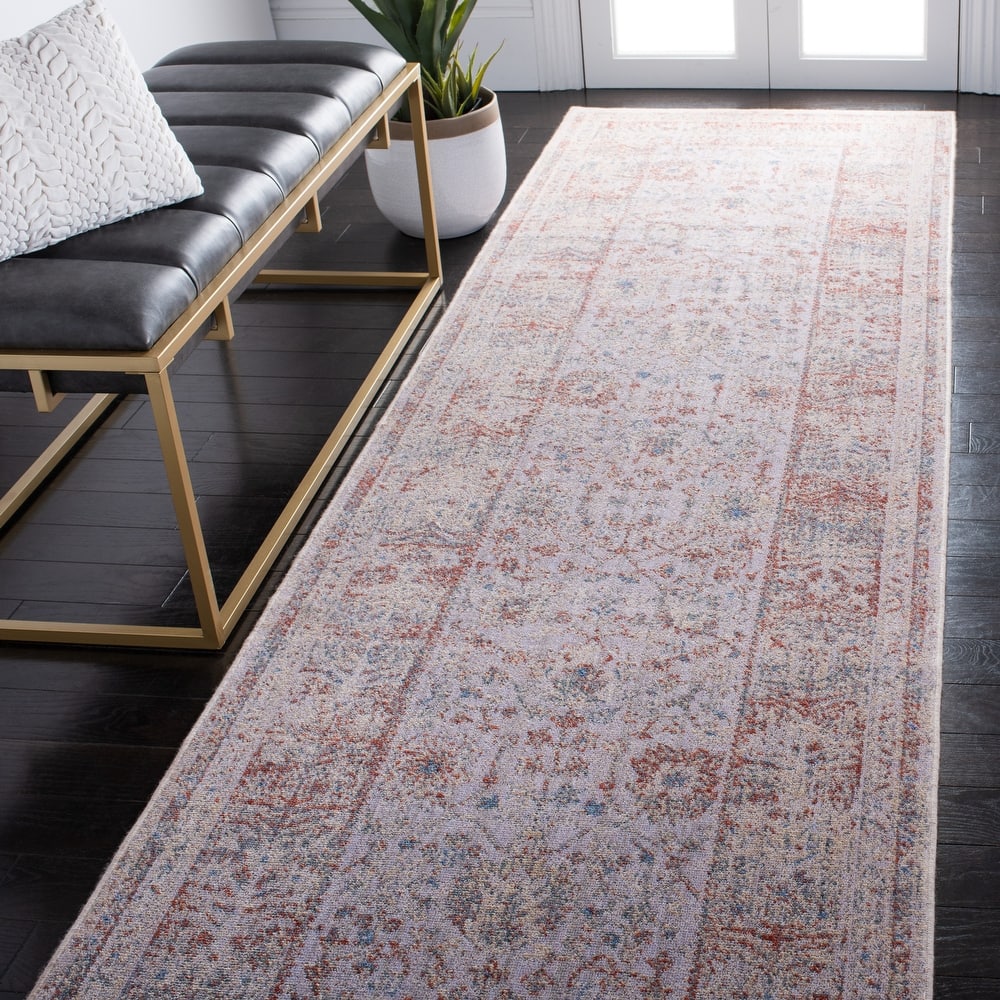 SAFAVIEH Hellenic Dori Traditional Wool Rug