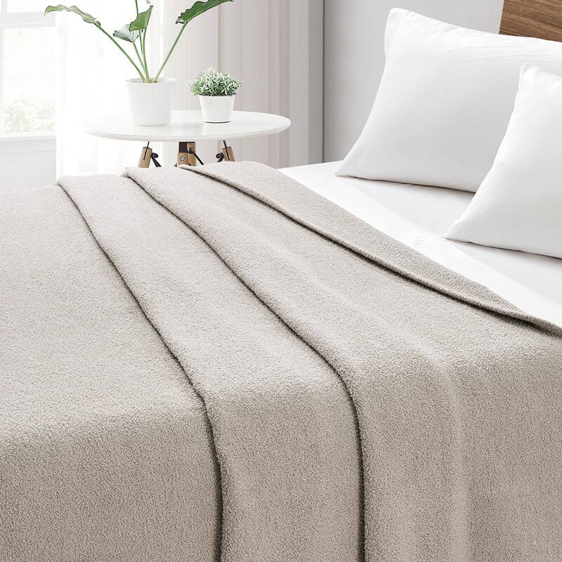 Jennifer Adams Marshmallow Blanket