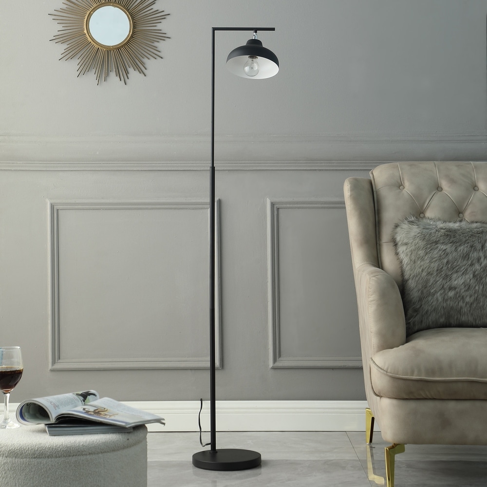 Lamps at bed best sale bath & beyond