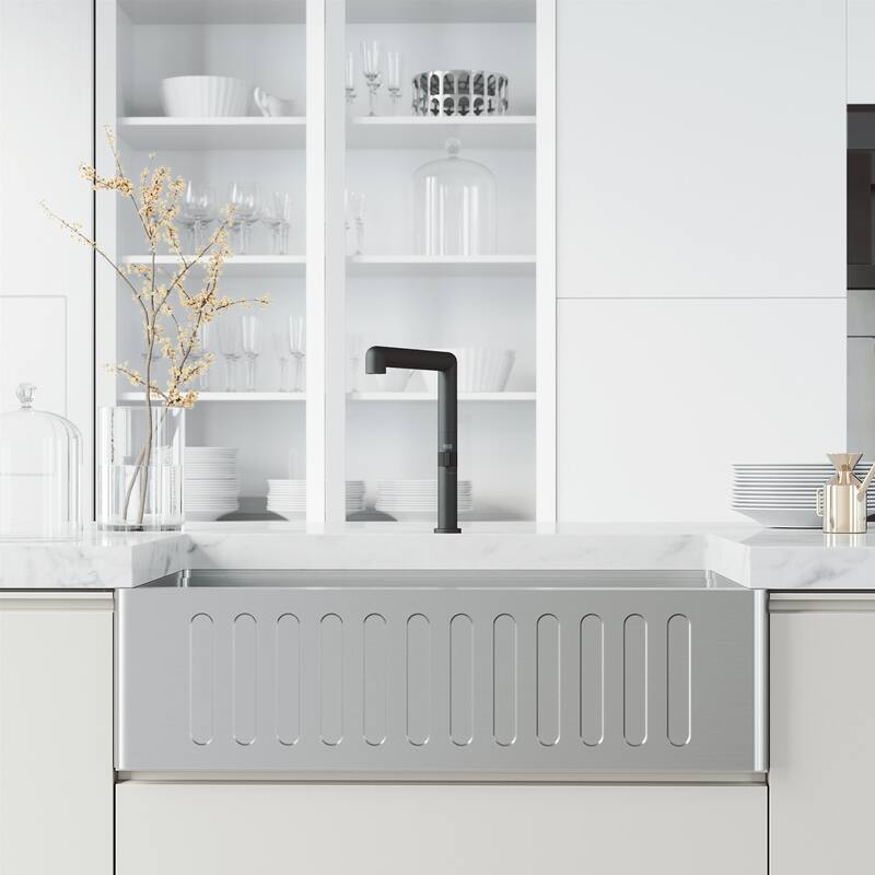 VIGO Jewel 11" H Single Handle Kitchen Bar Faucet
