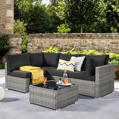HOOOWOOO Patio 5-piece Wicker Sectional Sofa Set with Coffee Table
