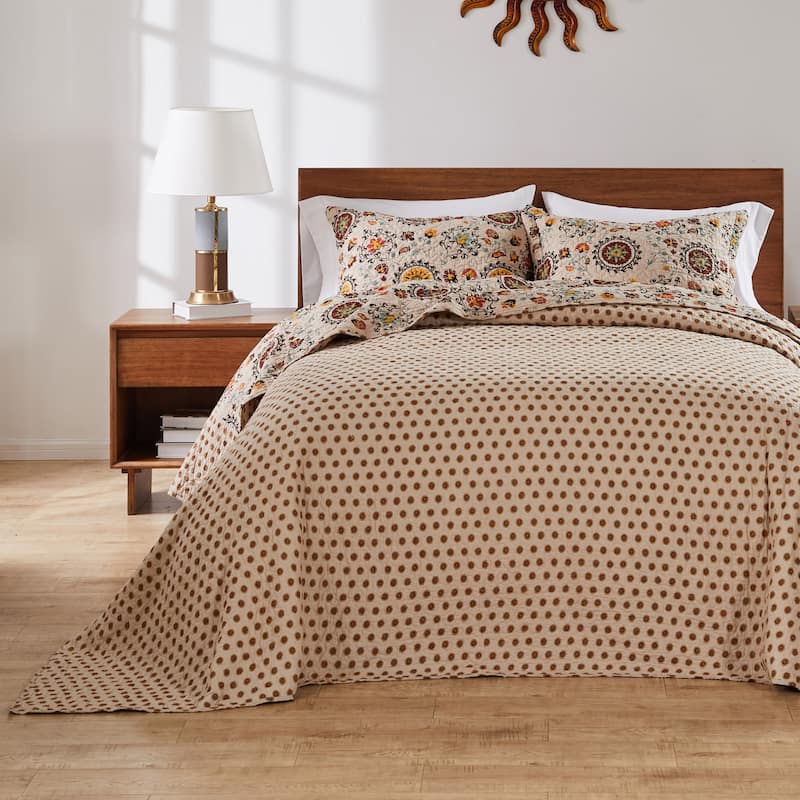 Greenland Home Fashions Andorra Suzani Medallion 100% Cotton Reversible Quilt Set