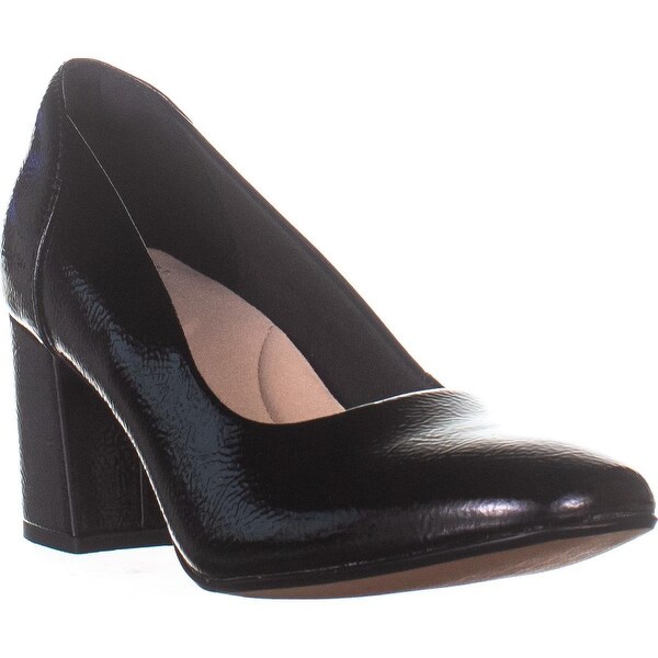 clarks block heel pumps