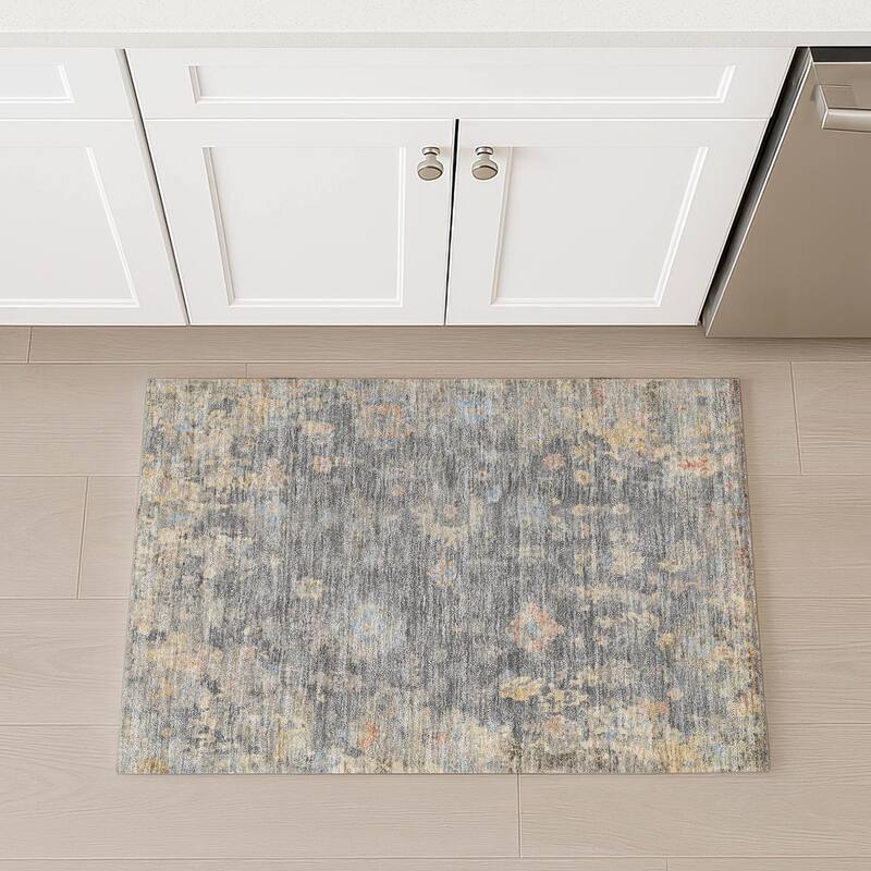 Machine Washable Indoor/ Outdoor Vintage Traditional Chantille Rug