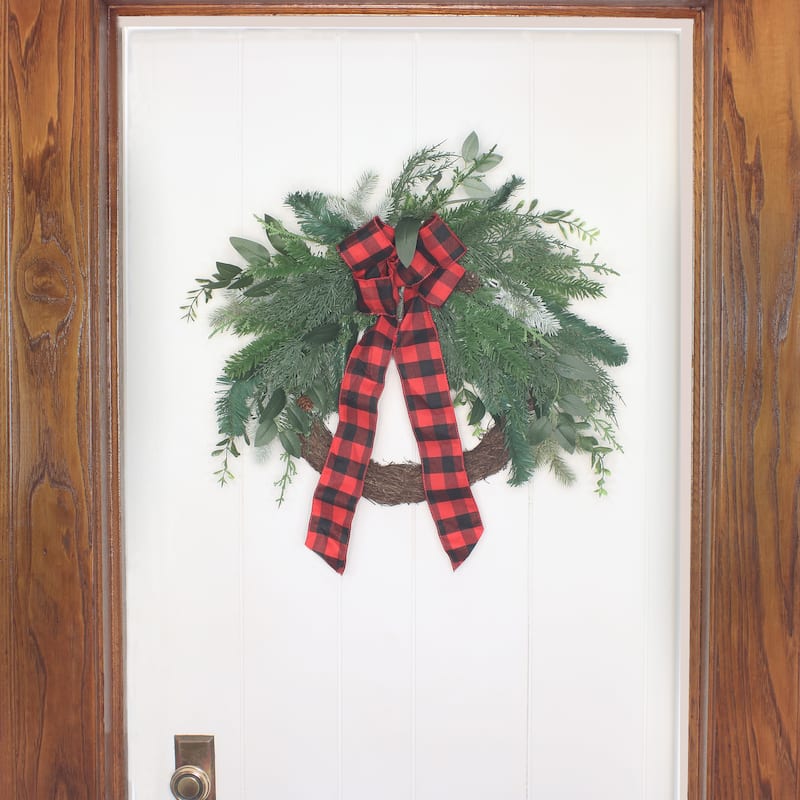National Tree Company 22 in. Mixed Pine and Bow Christmas Wreath - 22 in