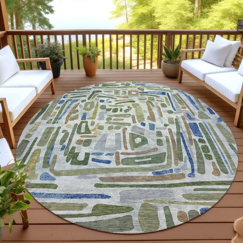 Machine Washable Indoor/ Outdoor Global Geo Chantille Rug - Green - 8' x 8'