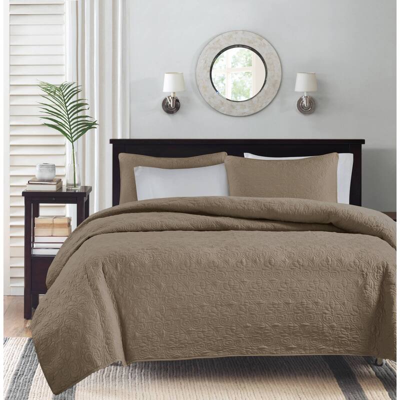 Madison Park Mansfield Reversible Quilt Set - Khaki - Queen