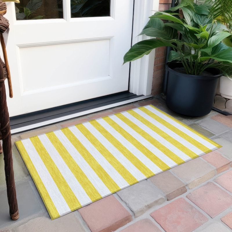 Machine Washable Indoor/ Outdoor Cabana Striped Chantille Rug - Yellow - 1'8" x 2'6"