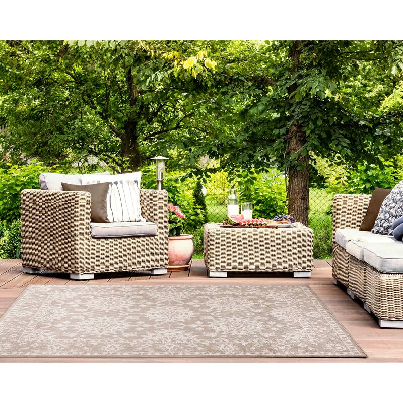 Liora Manne Malibu Kashan Indoor/Outdoor Rug