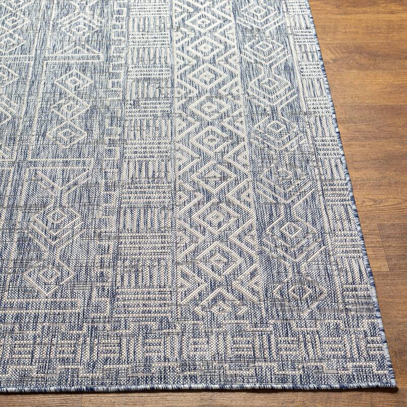 Livabliss Sharie Global Patterned Rug