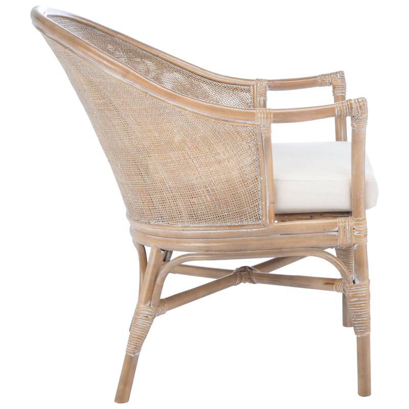 SAFAVIEH Vada Coastal Rattan Accent Chair with Cushion - 28.2" W x 27.2" L x 33.1" H - 28Wx27Dx33H