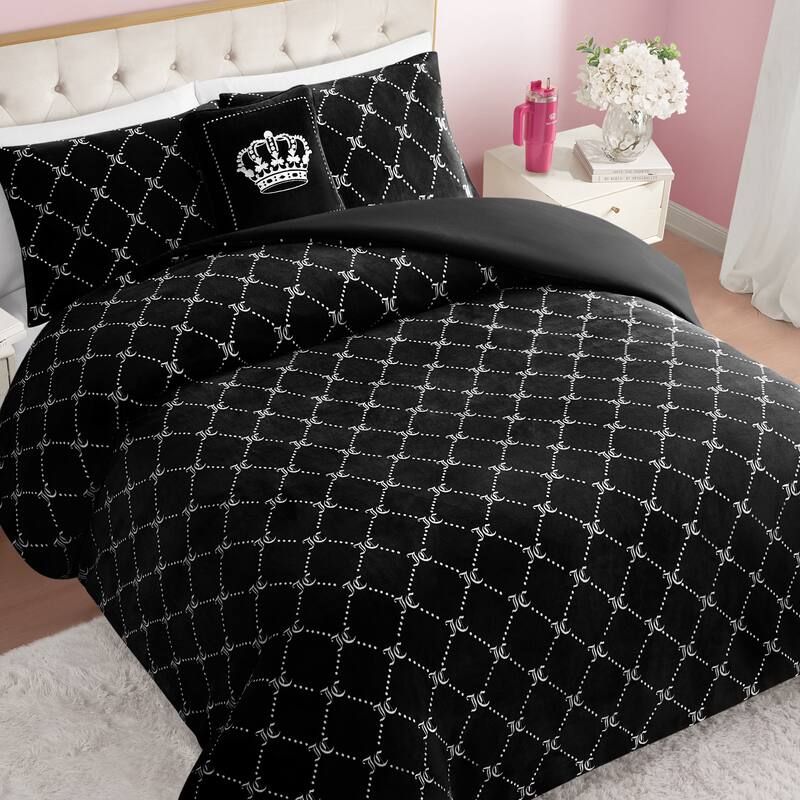 Juicy Couture Plush Trellis Link Reversible Comforter Sets