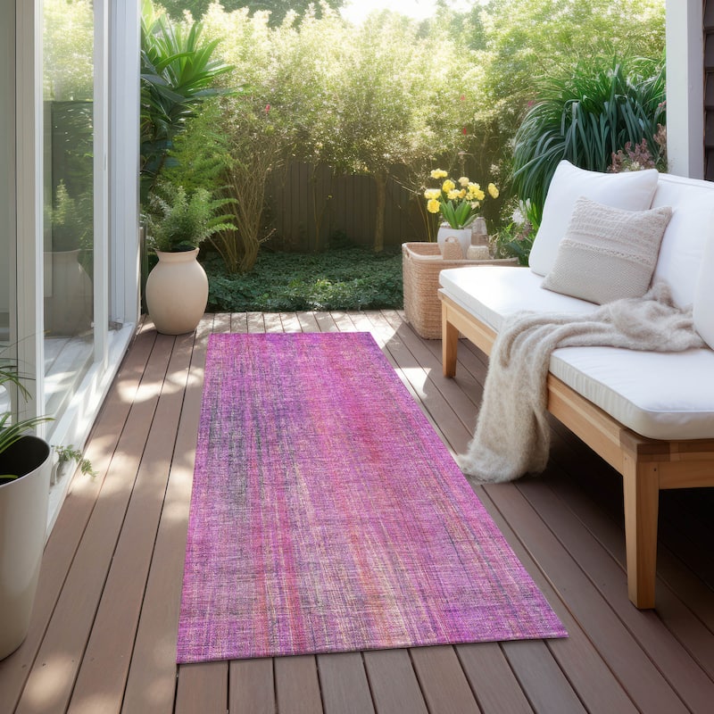 Machine Washable Indoor/ Outdoor Ombre Solid Chantille Rug - 2'3" x 7'6" - Lilac