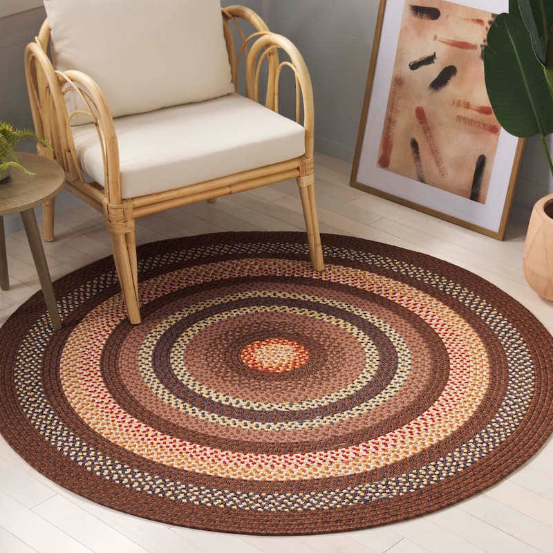 SAFAVIEH Handmade Braided Tomislava Country Rug - 3' Round - Brown/Light Brown