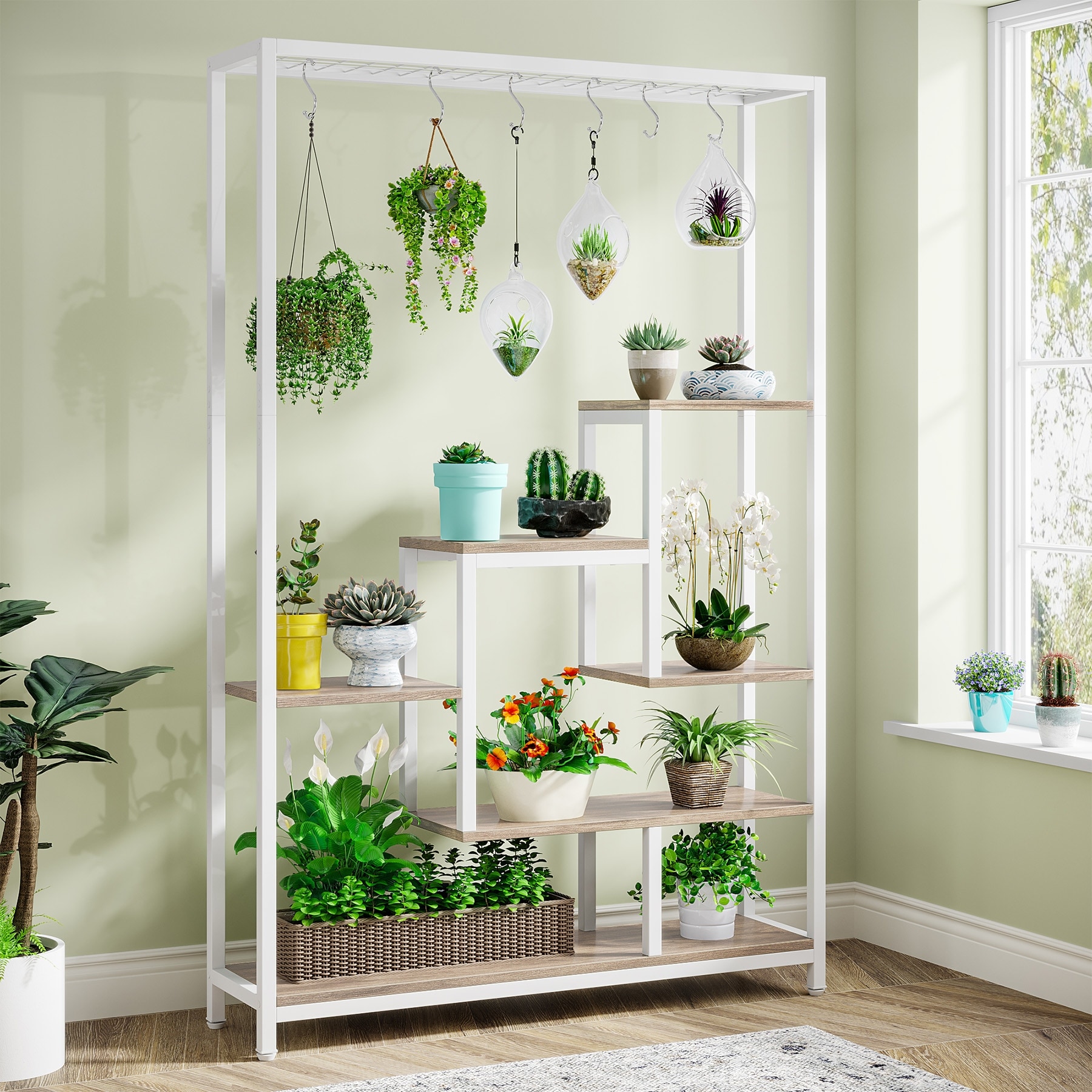 Tall outlet table plant