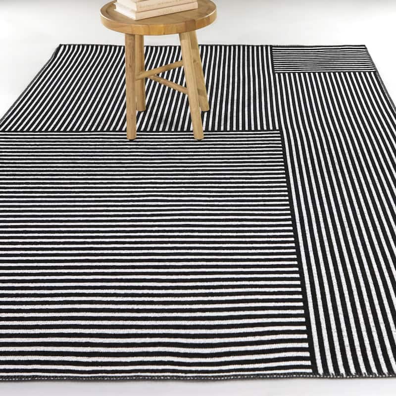 Parnell Modern Striped Indoor/Outdoor Area Rug - 7'10" x 10' - Black