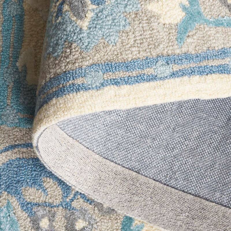 SAFAVIEH Handmade Earthly Treasure Boyana Traditional Wool Rug