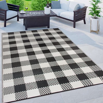 Buffalo Plaid Reversible Plastic Outdoor Rugs