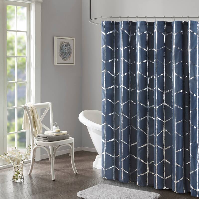 Intelligent Design Khloe Geometric Metallic Printed Shower Curtain