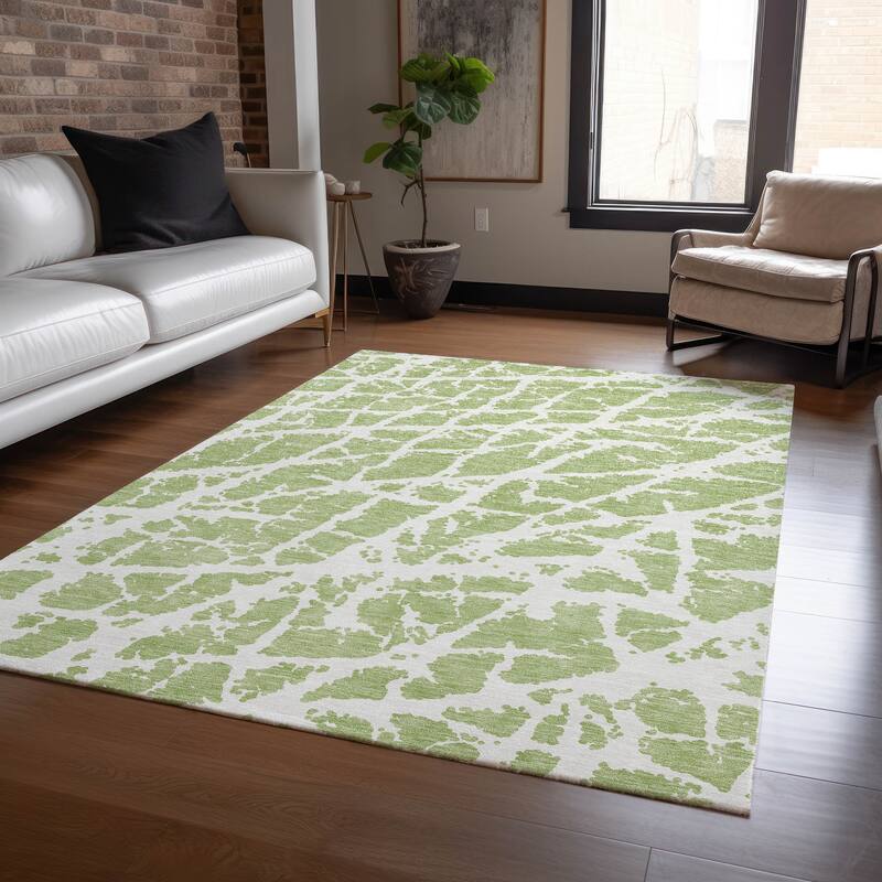 Machine Washable Indoor/ Outdoor Transitional Aloe Crackle Chantille Rug