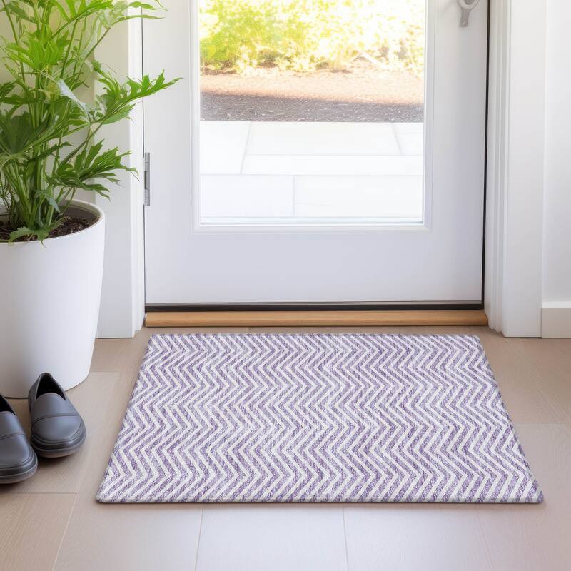 Premium Washable Super Soft Modern Chevron Mayfield Rug - Lilac - 1'8" x 2'6"