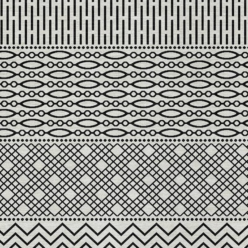 HomeRoots Chevron Modern Rectangle Outdoor Rug