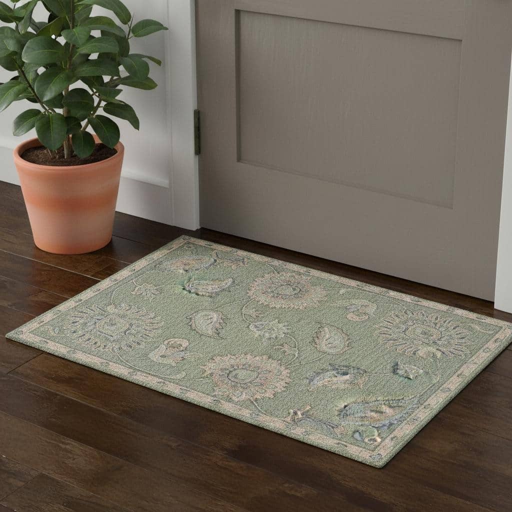 HomeRoots Floral Traditional Rectangle Area Rug - 2' X 3'