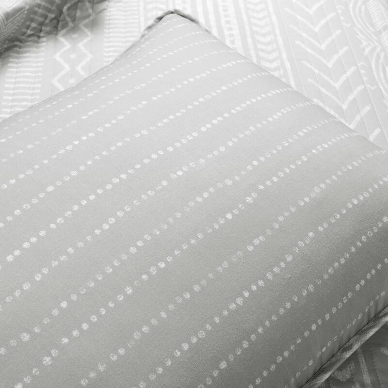 Lush Decor Hygge Geometric Pattern 3-piece Quilt Set