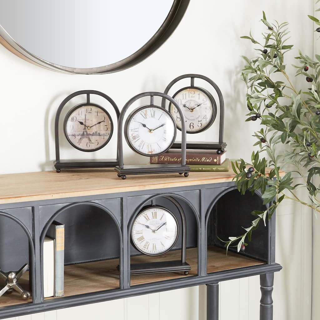 Black Metal Pendulum Stand Clock (Set of 4)