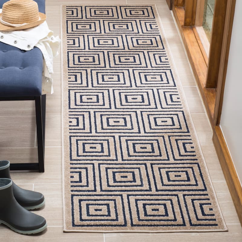 SAFAVIEH Cottage Burga Geometric Indoor/ Outdoor Patio Backyard Rug
