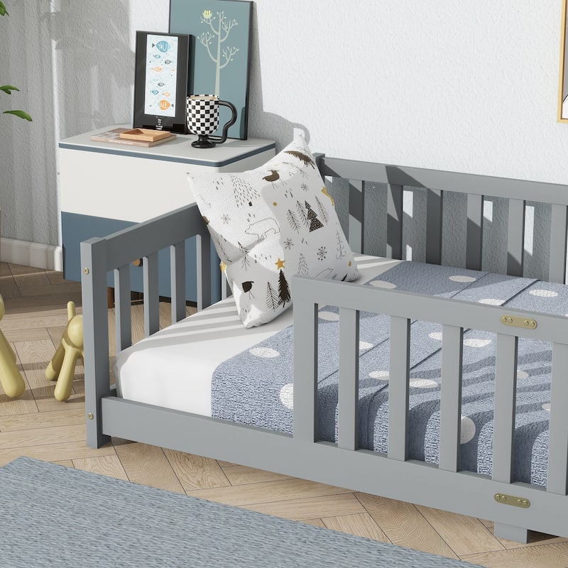 Rubber Wood Twin Size Floor Bed with Fence without Door