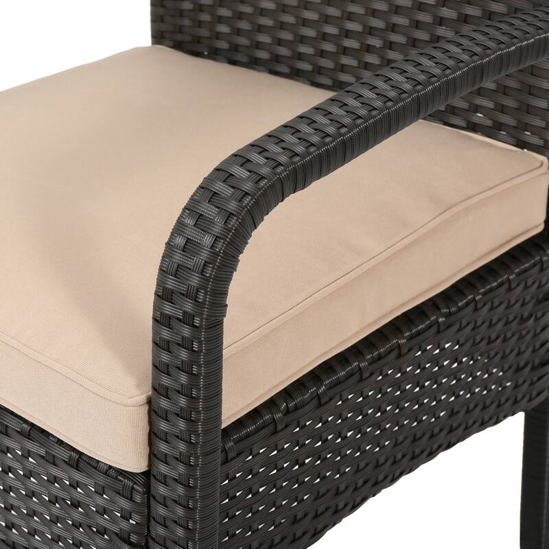 4PC Comfortable Outdoor Chat Set for Relaxing and Socializing