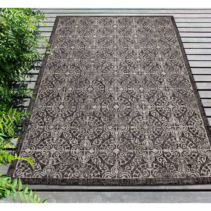 Liora Manne Carmel Antique Tile Indoor/Outdoor Rug